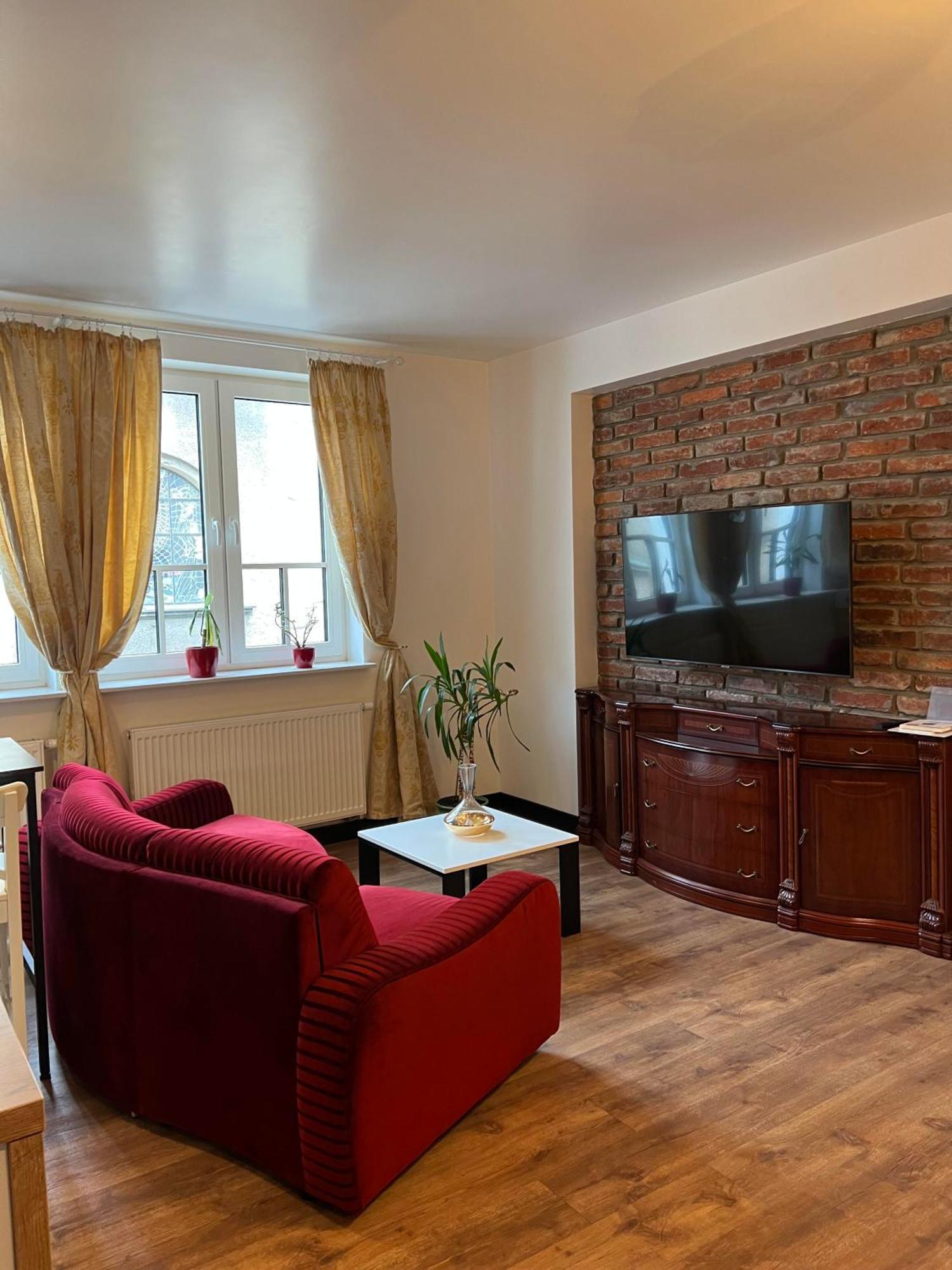 Apartamenty Pod Katedra Bielsko-Biala Exterior foto